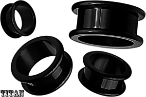 titan_piercing_flesh_tunnel_schwarz